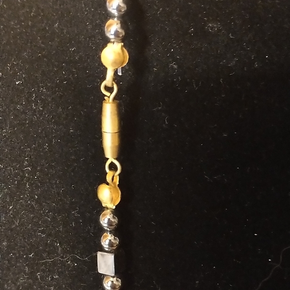 Hematite necklace 17" - Picture 3 of 3